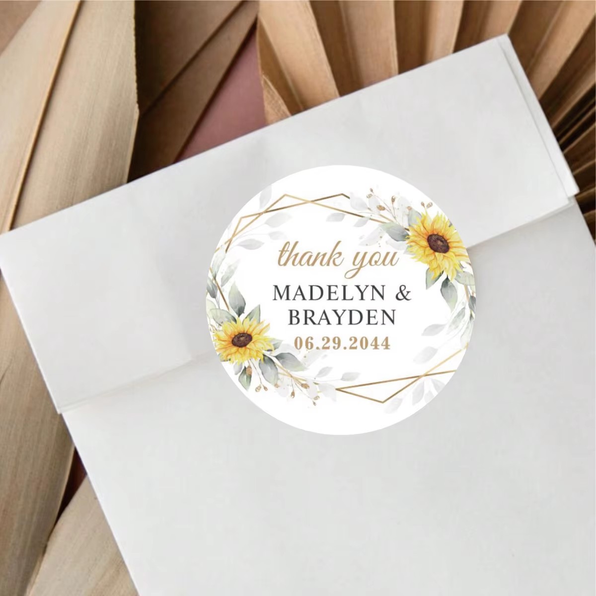 Customized Stickers for Weddin - Wedding Supply In Bulk recension och pris