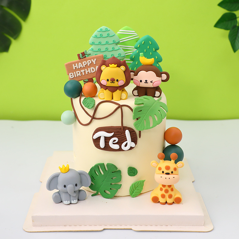 New Forest Jungle Animals Cake - Wedding Zoo recension och pris